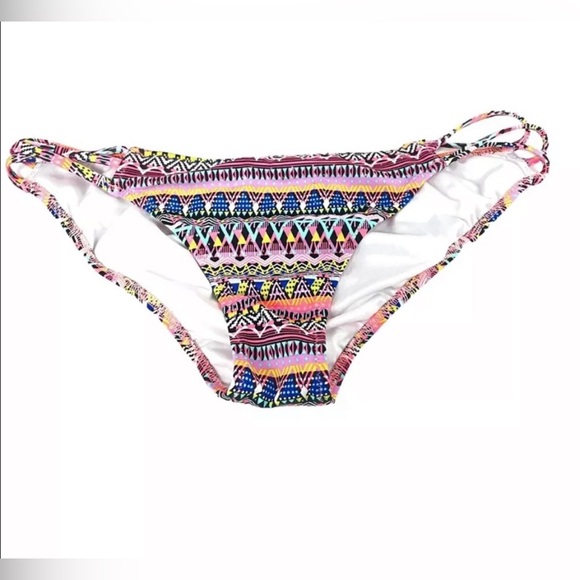 Victoria’s Secret Aztec Bikini - Picture 5 of 6